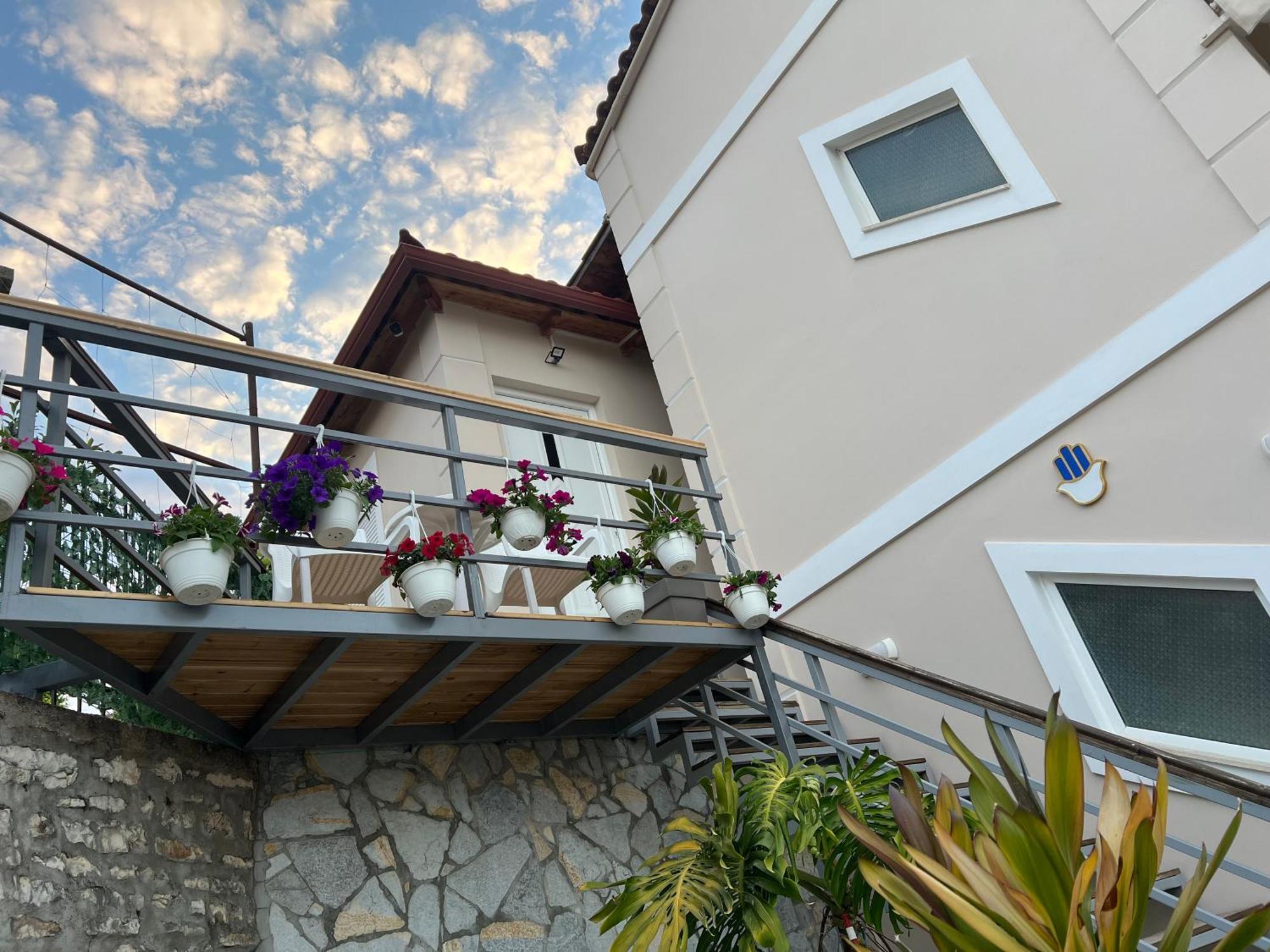 Amazing Familiar Apartments And Rooms Saranda Zewnętrze zdjęcie