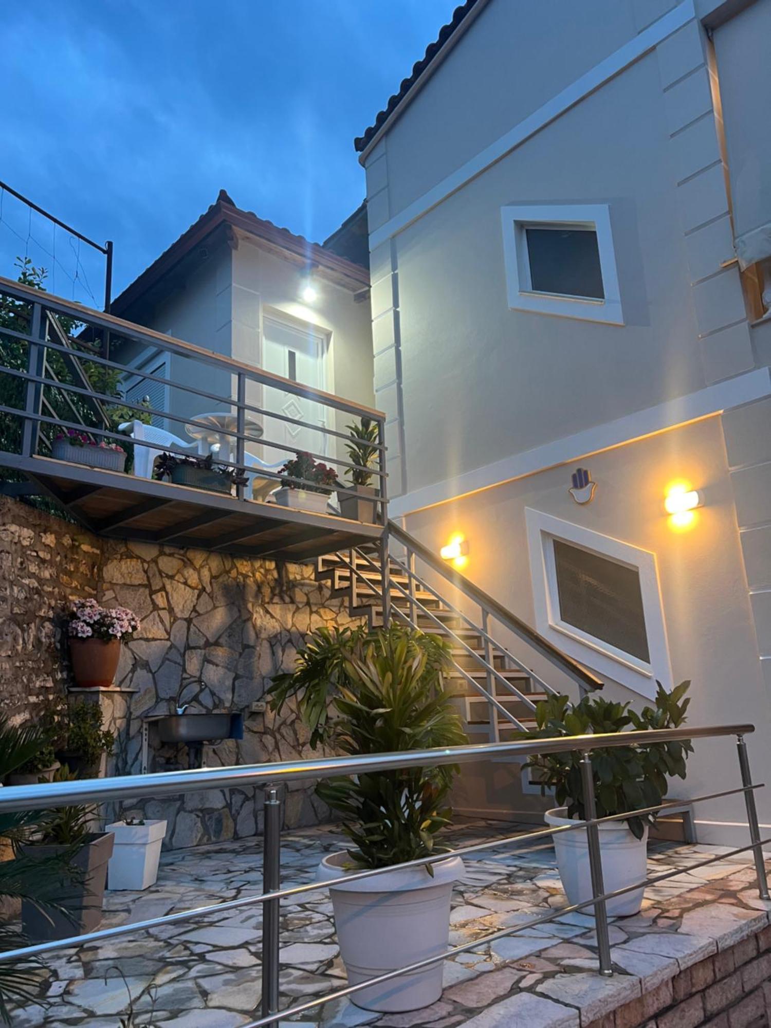 Amazing Familiar Apartments And Rooms Saranda Zewnętrze zdjęcie